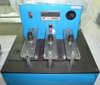 08. Abrasion Wear Tester.JPG
